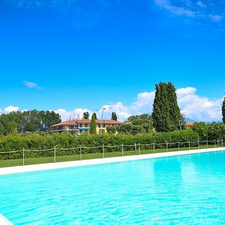 Sirmione Beach Apartment Eksteriør billede
