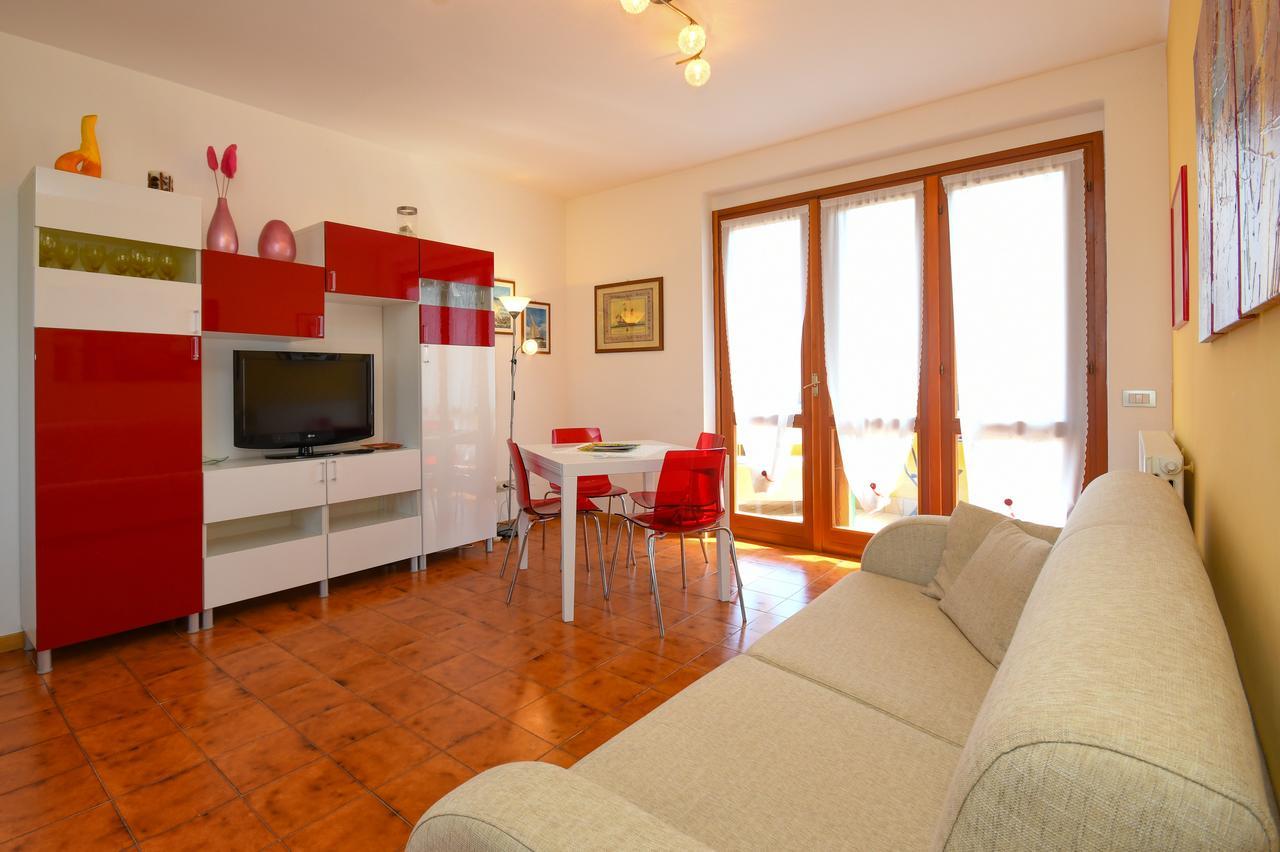 Sirmione Beach Apartment Eksteriør billede